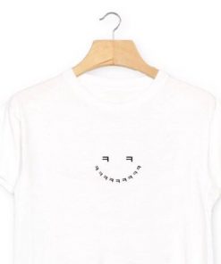 Laughing in Korean Smiley Face Shirt