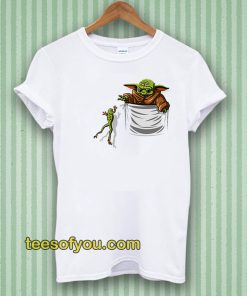 Pocket Baby Yoda Hunting Frog Star Wars T-Shirt