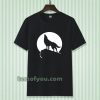 Howling wolf silhouette and full moon T-shirt