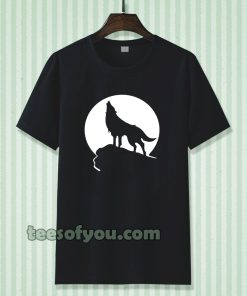 Howling wolf silhouette and full moon T-shirt