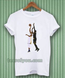 LeBron James Block On Andre Iguodala Unisex t-shirt TPKJ3